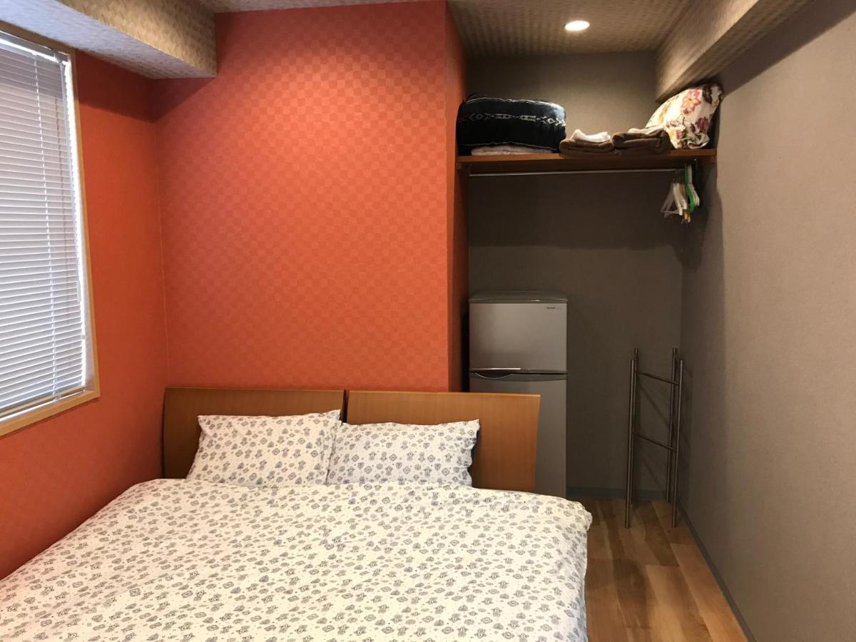 Career Cooporation Hotel Osaka Exterior photo